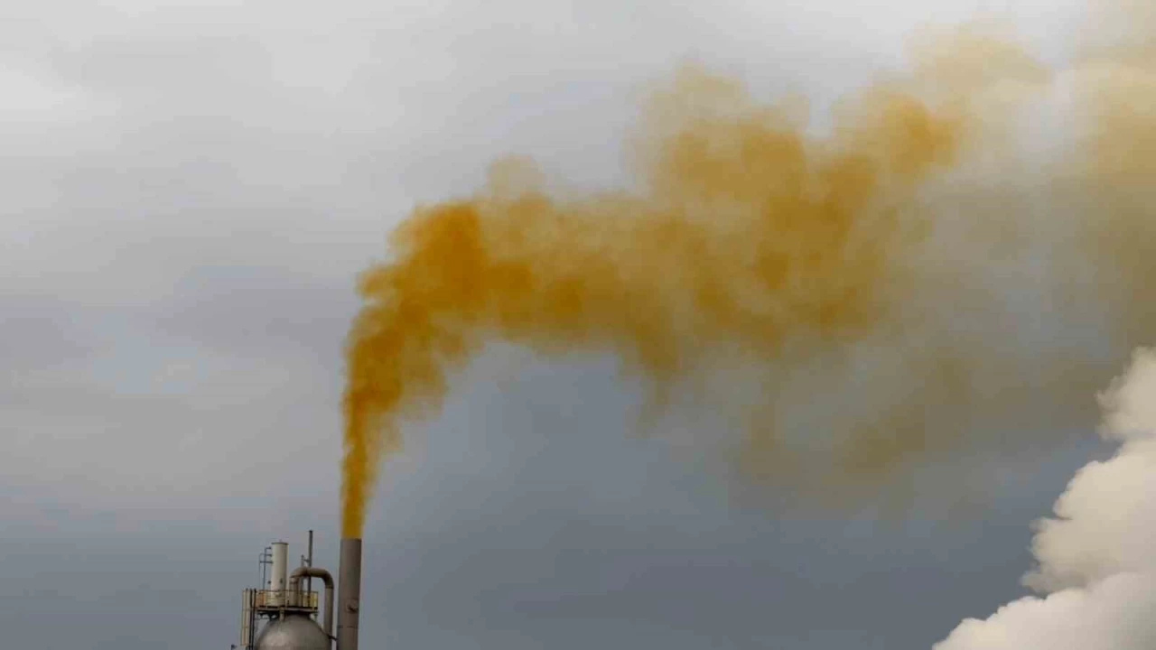 Bandırma Zehir Soluyor: BAGFAŞ Çevreyi Kirletmeye Devam Ediyor