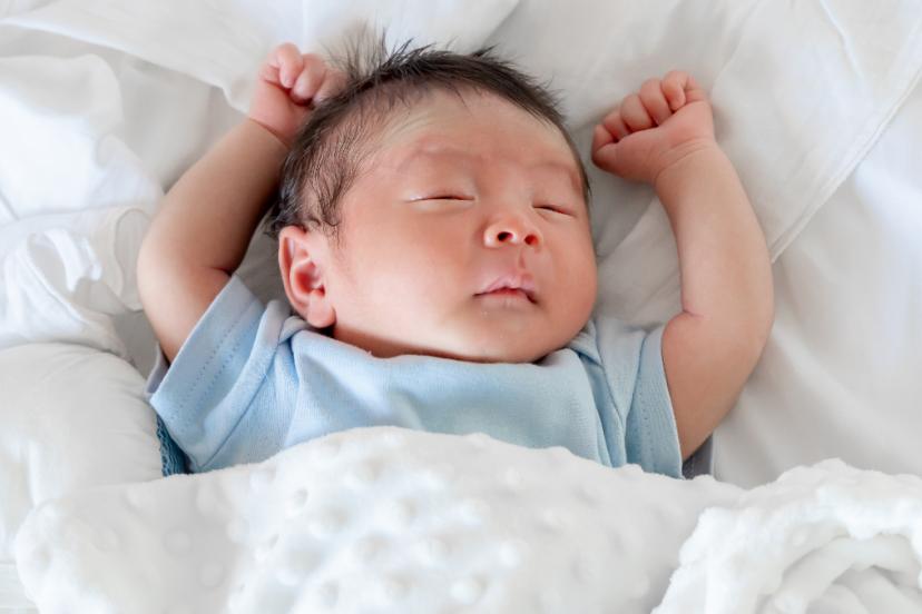 Bebeğinizi uyutmak isterken sağlığını riske atmayın.