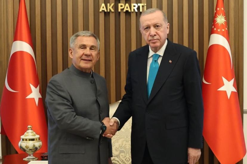 Cumhurbaşkanı Erdoğan, Tataristanlı mevkidaşı Minnihanov’u ağırladı