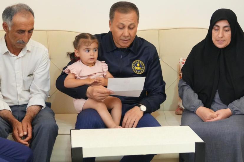 Cumhurbaşkanı Erdoğan’dan şehit ailelerine mektup: Ali Yerlikaya okudu