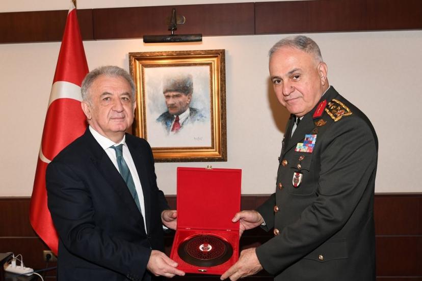 Genelkurmay Başkanı Orgeneral Gürak Astana ziyaretinde önemli temaslarda bulundu
