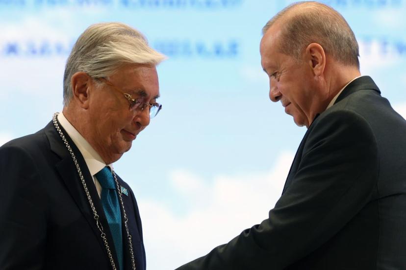 Kazakistan Cumhurbaşkanı Tokayev’den Cumhurbaşkanı Erdoğan’a övgü