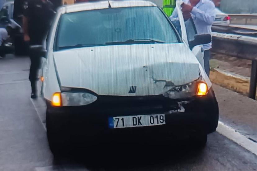 Kırıkkale’de iki otomobil çarpıştı: 5 yaralı