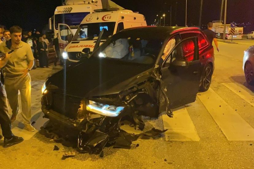 Konya’da iki otomobil çarpıştı: 3 yaralı