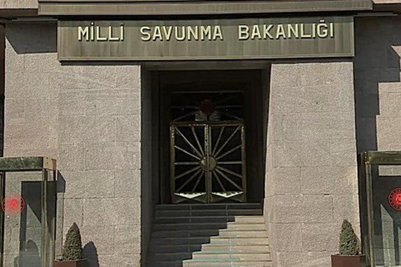 MSB: Terör örgütü SDG’nin, Suriye ordusuna entegrasyonuna yönelik gelişmeleri takip ediyoruz