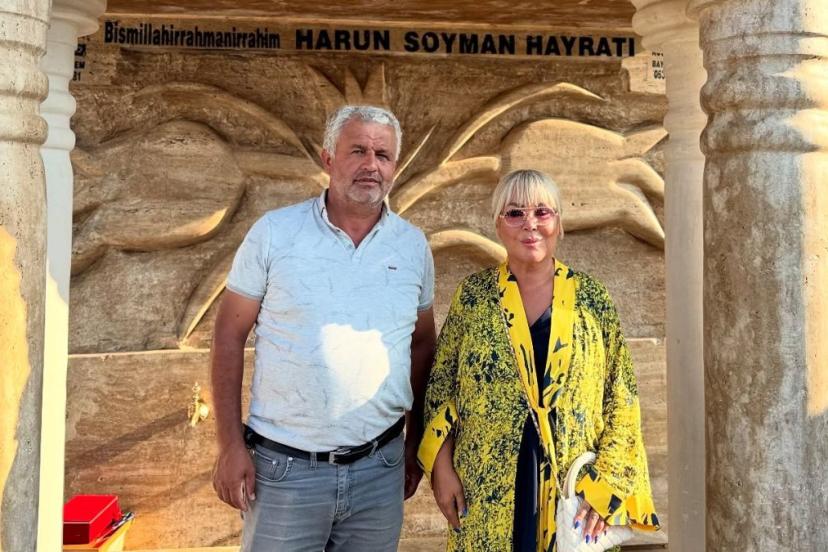 Takipçilerini duygulandırdı! Safiye Soyman oğlunun 1. ölüm yıl dönümünde paylaşım yaptı