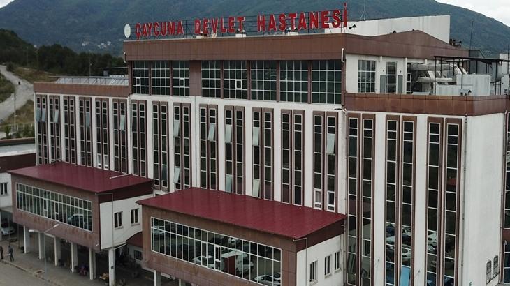 Karın Ağrısıyla Hastaneye Giden Kız Doğum Yaptı