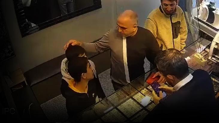 Yolda Buldukları 1,3 Milyonluk Altını Teslim Ettiler